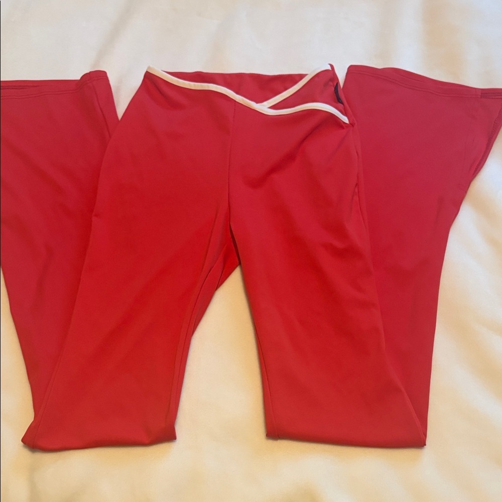 Tiger Friday AS Red Cross waist flare pant